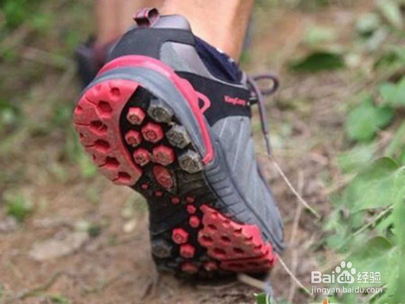 怎样处理旅游时发生的一些小状况