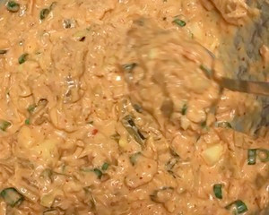 金枪鱼泡菜饼的做法