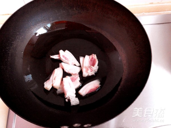 雪菜虾仁面的做法