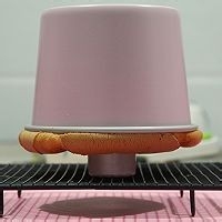 无油淡奶油版中空戚风的做法