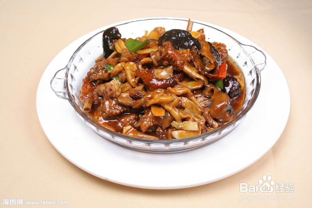 怎样制作鸭肉红烧土豆