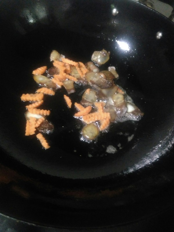 腊肉炒蒜苗的做法