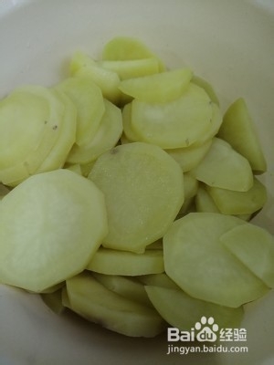 回味无穷的干锅土豆片