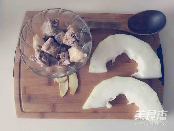 时令老鸭汤的做法