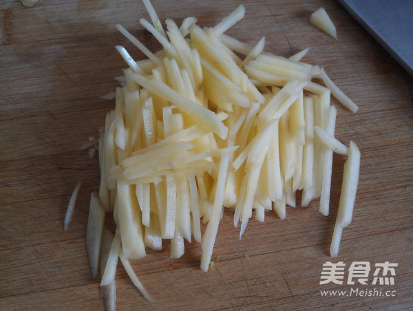 芹菜炒土豆丝