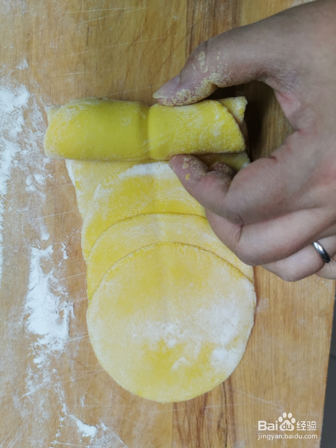 做家常菜可以给宝宝当辅食的单纯版南瓜