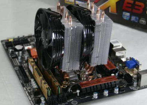 新买的主板要刷BIOS 吗？ 还是一买回来装下机箱就可以开了