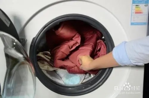羽绒服洗衣机正确洗法#校园分享#
