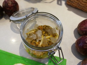 百香果酵素的做法步骤图，百香果酵素怎么做