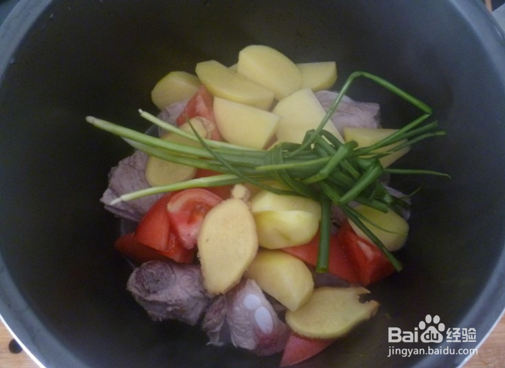 番茄炖排骨怎么做好吃