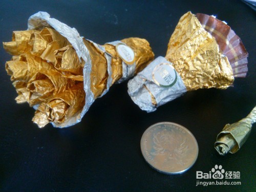 用费列罗糖纸做一束玫瑰花