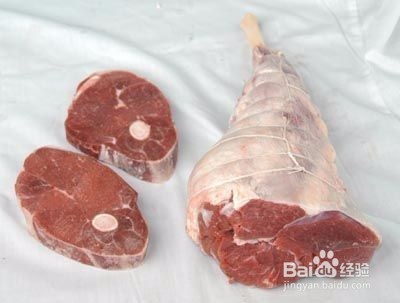 在家制作美味炒烤肉