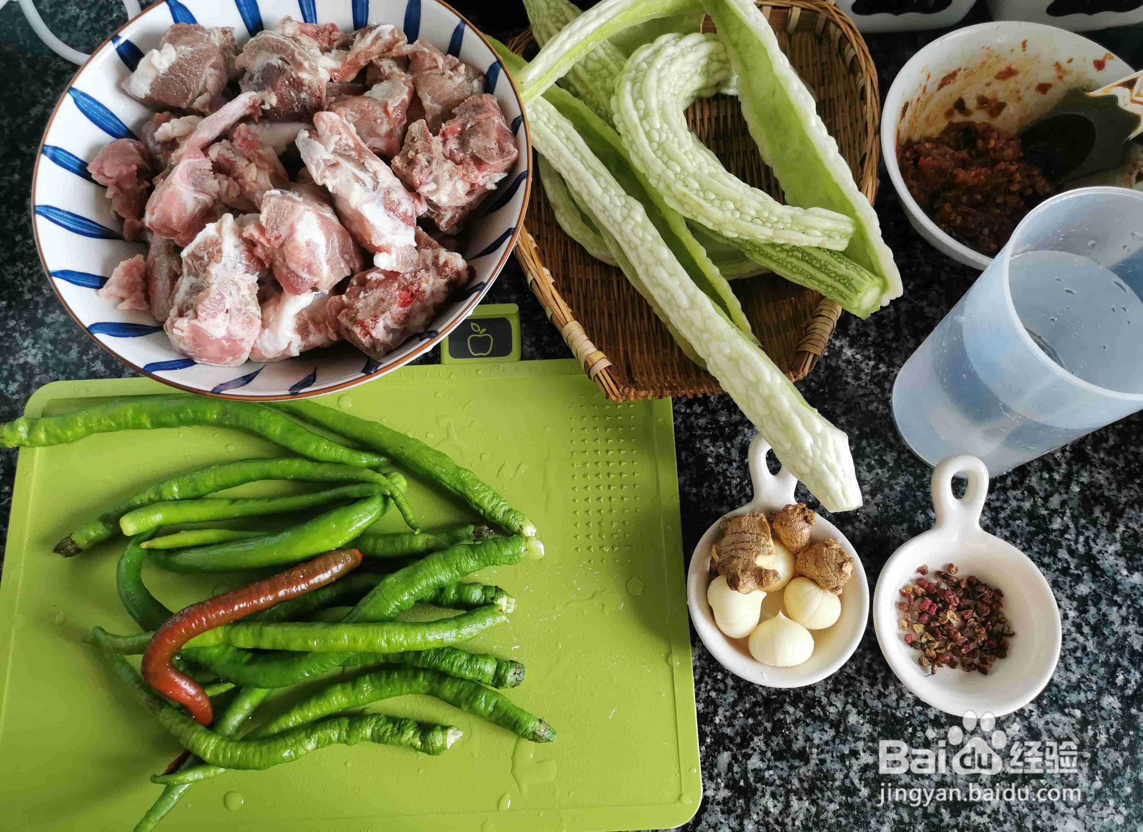 怎么做好吃的苦瓜烧排骨