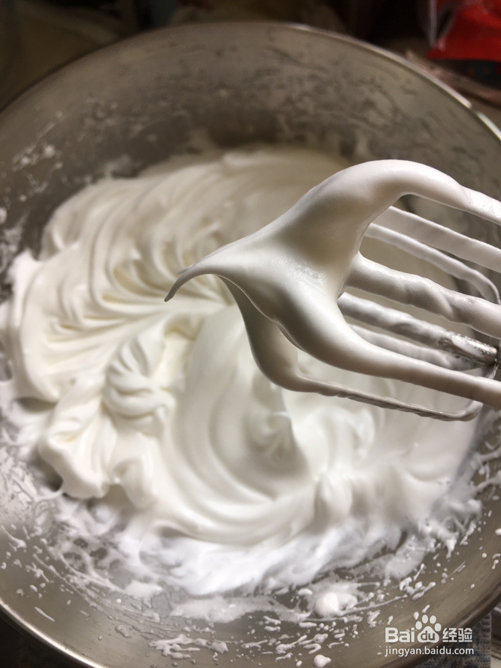 做红丝绒蛋糕卷超详细的方法