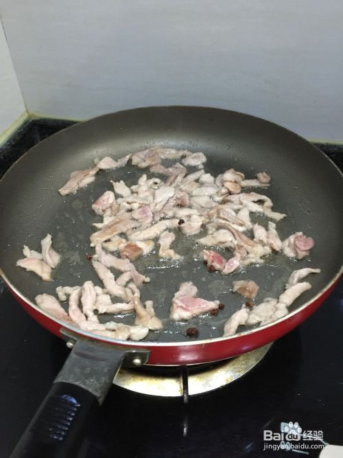 家常菜大白菜炒肉的做法