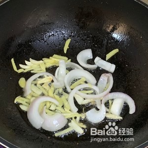 洋葱爆炒鳝丝制作过程