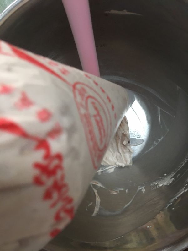 可爱小熊奥利奥雪梅娘