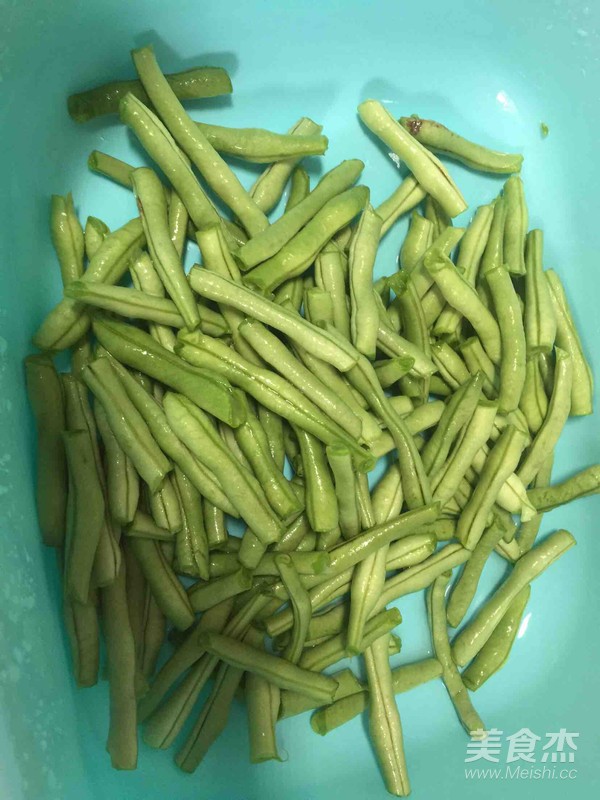 豆角焖面的做法