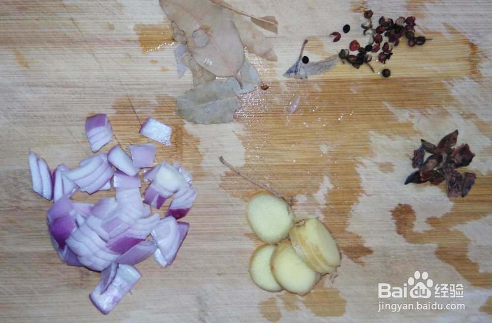 无油卤鸡翅根的做法