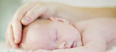 怎样让宝宝不再抠头皮