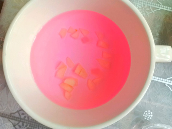 桃桃西打果冻冷饮