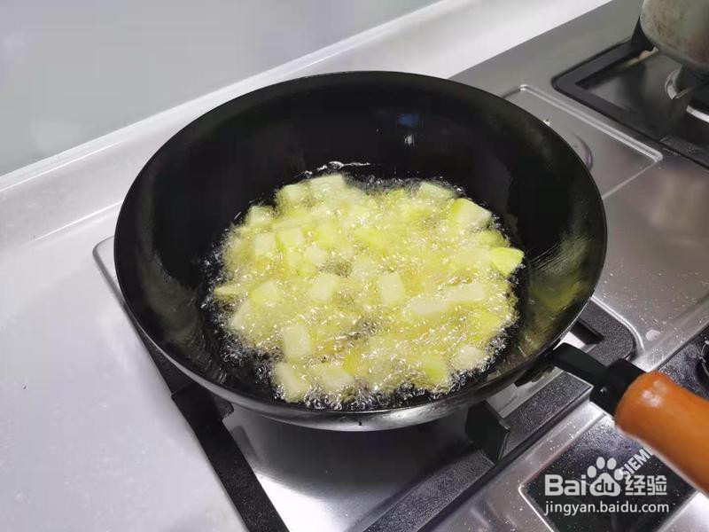 香辣土豆鸡丁的做法