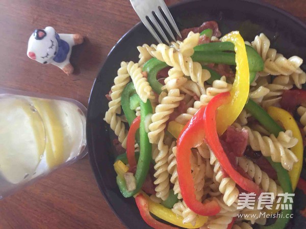 多彩意粉的做法