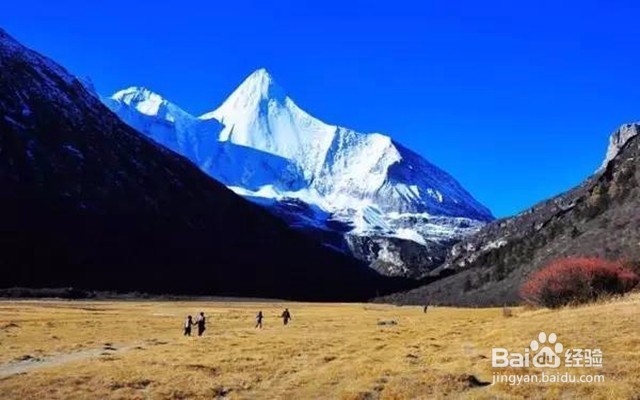世界上的蓝色净土——稻城亚丁最全旅游攻略
