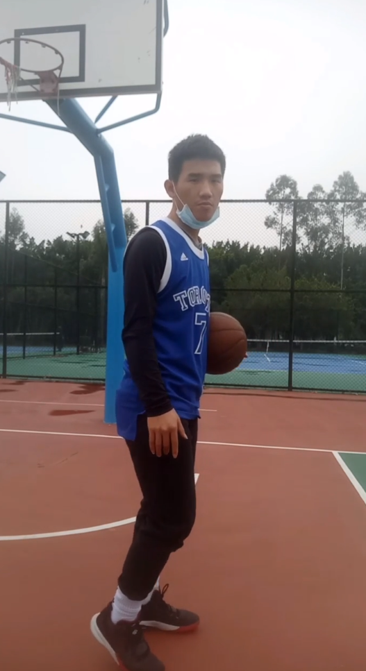 在家怎么提高篮球水平