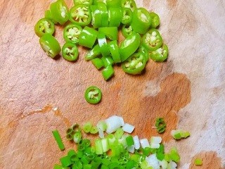 糖醋荷包蛋怎么做？