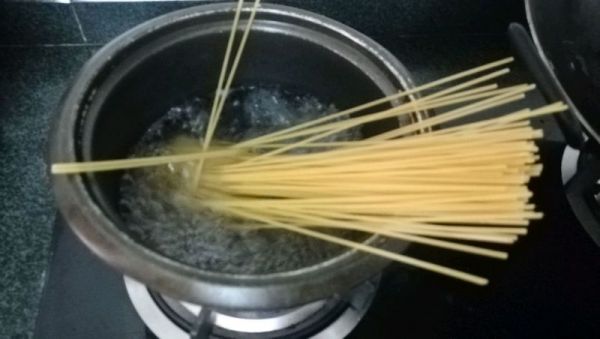 鲜虾芝士奶油意面