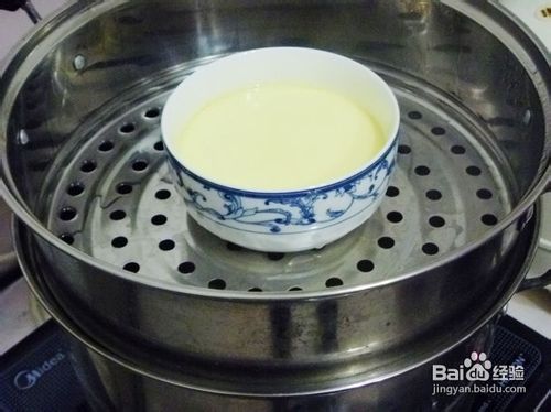 【青豆火腿蛋羹】充满爱心的营养蛋羹