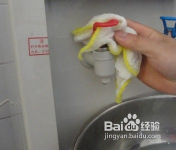 如何清理饮水机