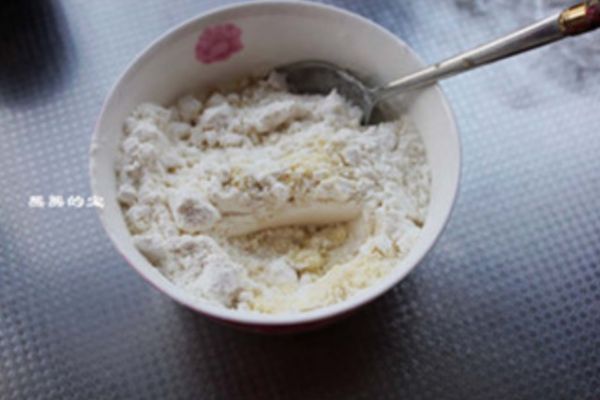 蛋白杏仁花式小蛋糕