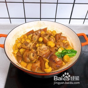 板栗炖猪蹄的做法