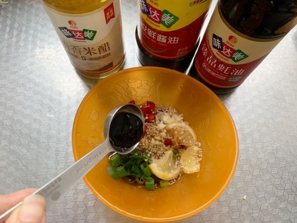 低脂捞汁海鲜荞麦面