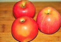 自制苹果果酱。。