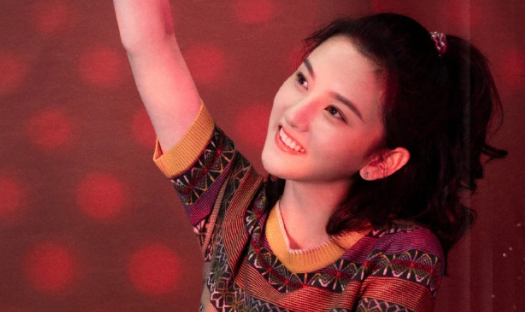 《乔家的儿女》乔四美谁扮演的