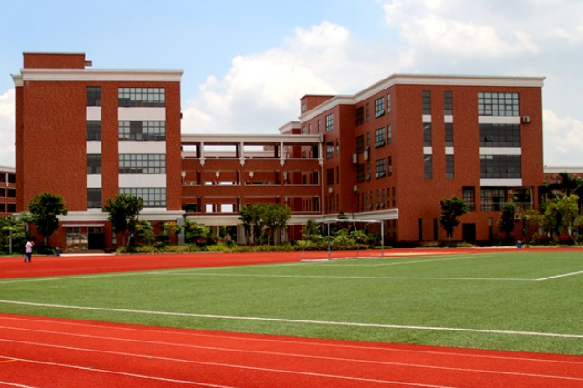 黑龙江工商学院是正规学校吗