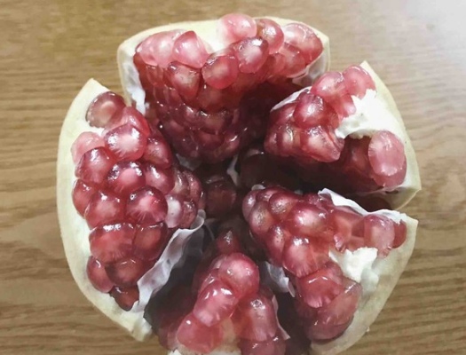 石榴的剥法