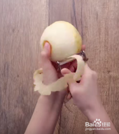 如何制作玫瑰花红酒雪梨