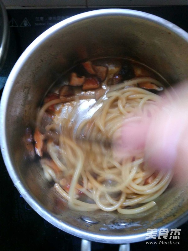 香菇番茄意大利面