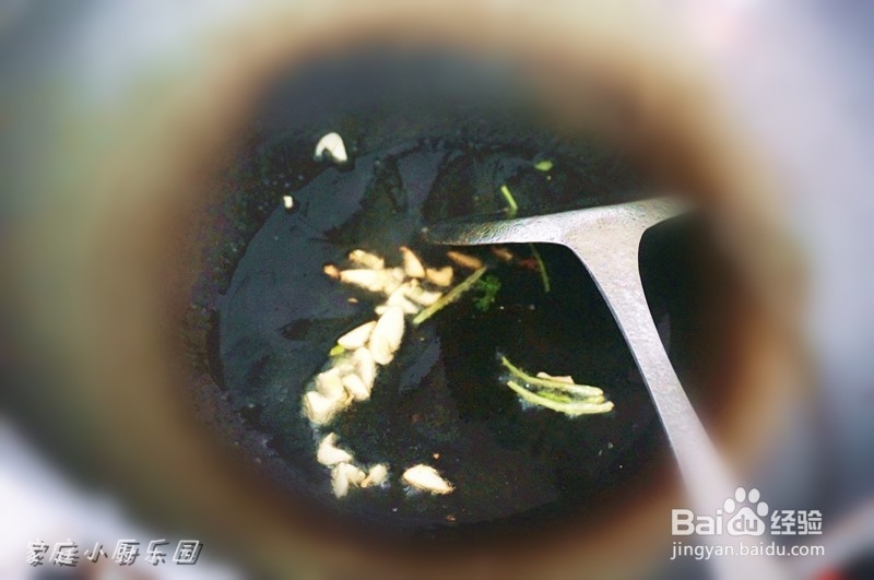 家庭小厨怎么做好菜：[7]西兰花炒香菇怎么做