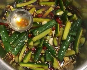 食补养生腌制脆黄瓜的做法