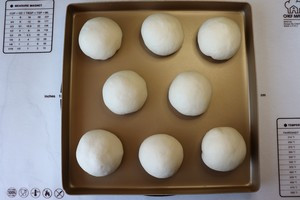 爆浆芝士培根餐包的做法