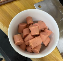 孜然土豆火腿肠怎么做