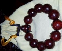 小叶紫檀怎么盘 把玩小叶紫檀的方法