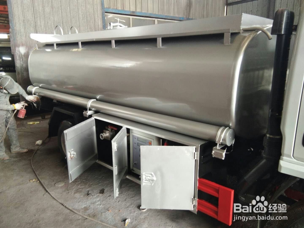 流动加油车参数，在哪买小型流动加油车