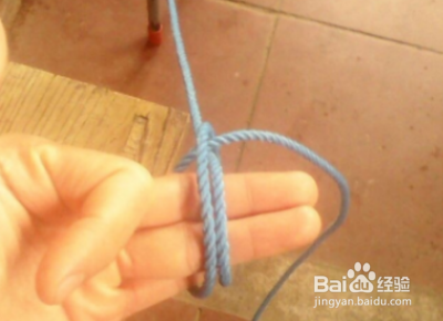 货车绑绳越拉越紧教程?