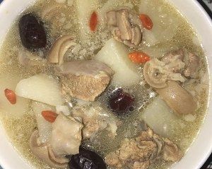 冬天进补,男人少不了羊肉和萝卜